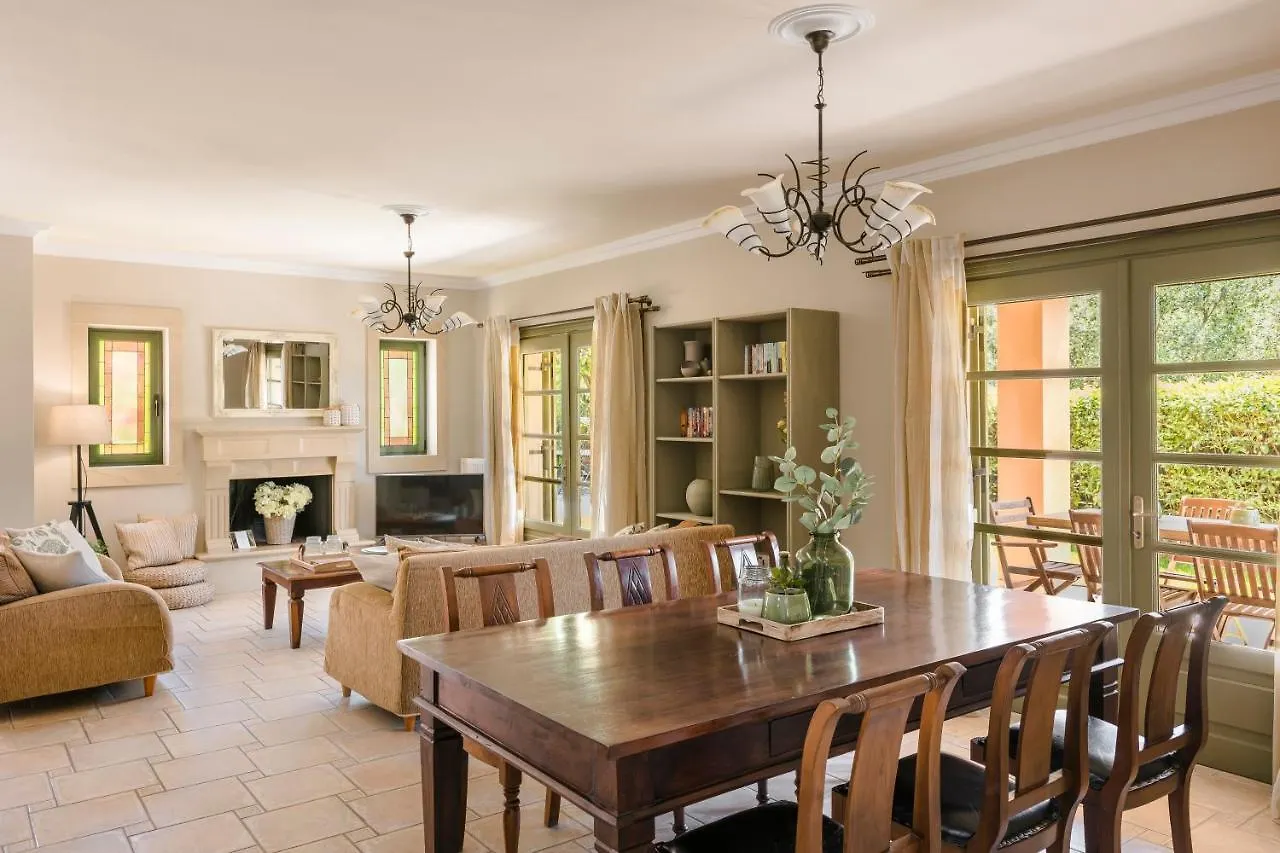 Oleanna Villas - Villa Elena Zvoronáta