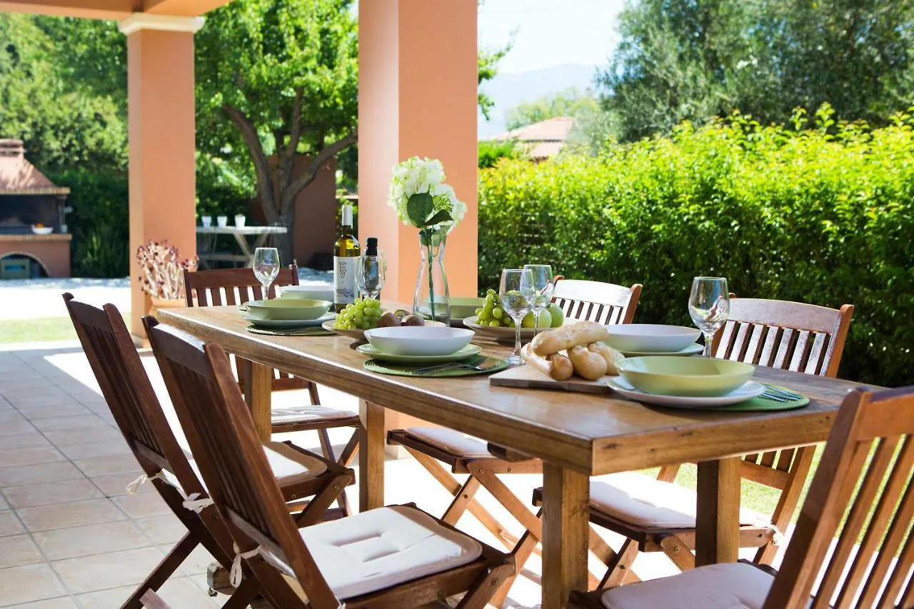 Oleanna Villas - Villa Elena Svoronata